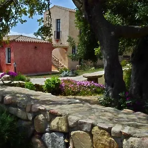 https://hotel-la-corte-rosada.in-sardinia.net